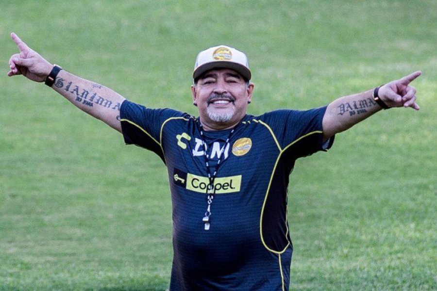 Diego Maradona reconocerá a tres hijos en Cuba Diego Maradona reconocerá a tres hijos en Cuba
