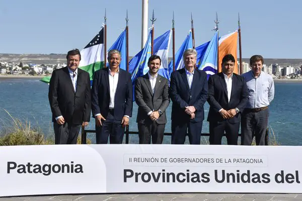 Gobernadores patagónicos presionan para modificar proyecto de Ganancias