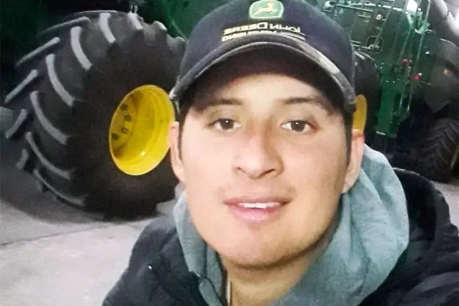 Está acusado de asesinar a Carolina Ledesma. Está acusado de asesinar a Carolina Ledesma.