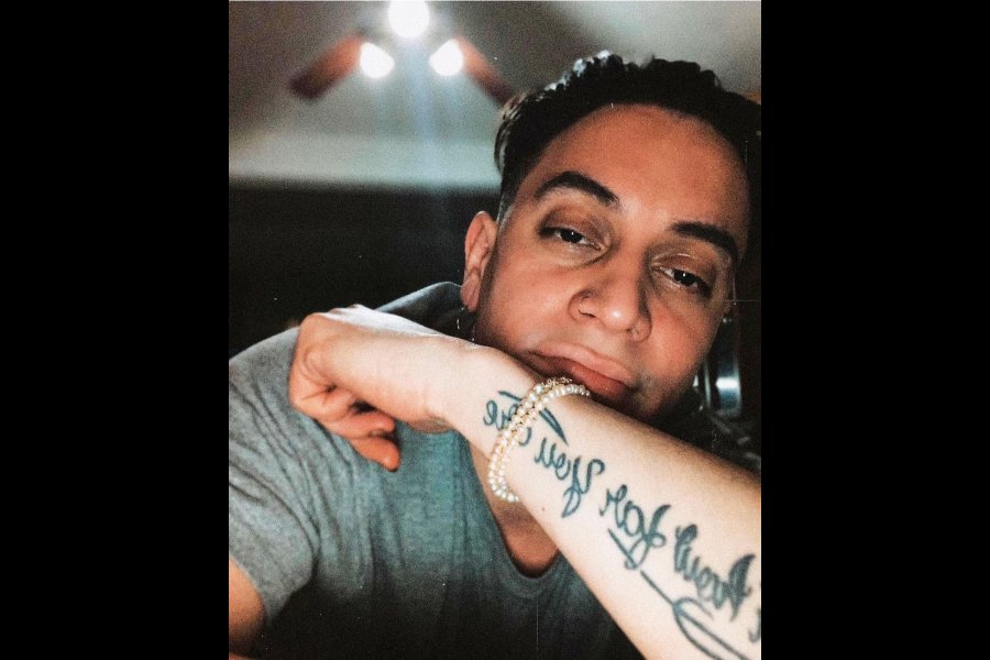 La mujer posteó la foto del joven fallecido La mujer posteó la foto del joven fallecido