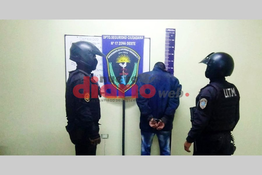 Fue alojado en sede policial. Fue alojado en sede policial.