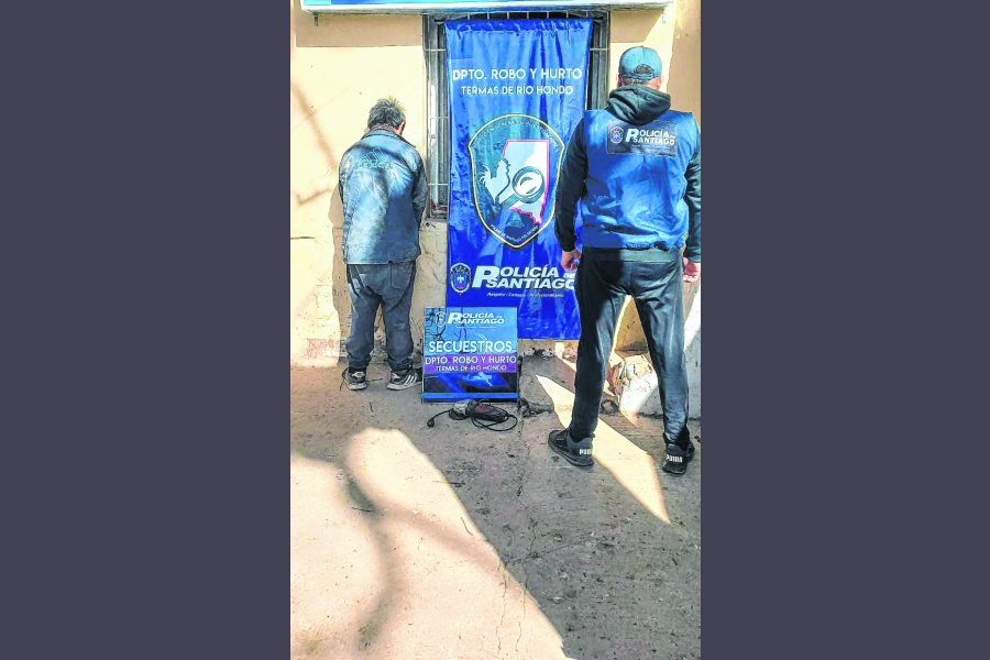Fue alojado en sede policial. Fue alojado en sede policial.