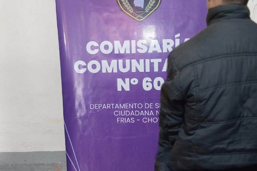 Fue alojado en sede policial. Fue alojado en sede policial.