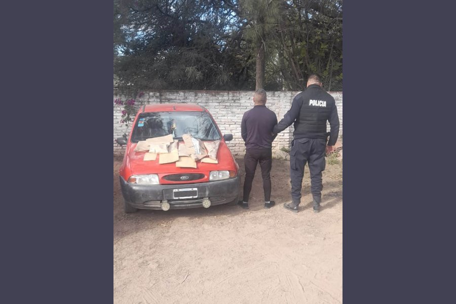 Fue alojado en sede policial por orden judicial. Fue alojado en sede policial por orden judicial.