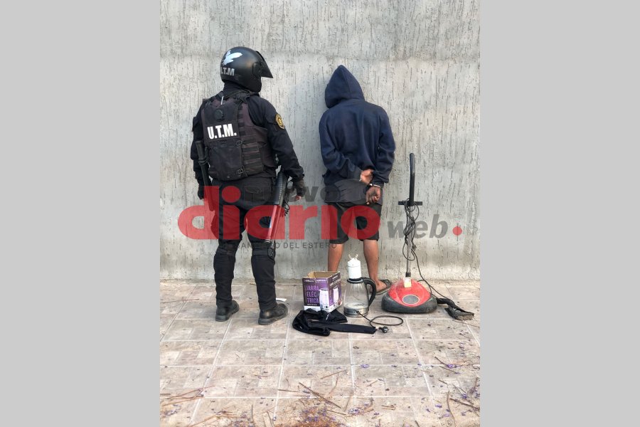 Fue alojado en la Comisaría Comunitaria Nº 7. Fue alojado en la Comisaría Comunitaria Nº 7.