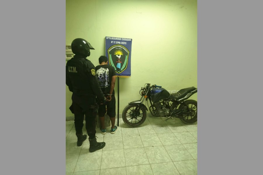 Fue alojado en sede policial por orden judicial. Fue alojado en sede policial por orden judicial.