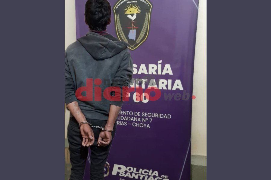 Fue alojado en sede policial. Fue alojado en sede policial.