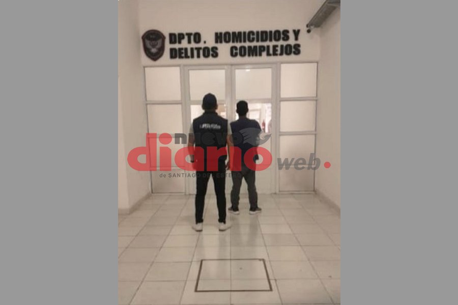 Fue alojado en sede policial. Fue alojado en sede policial.
