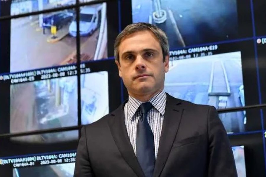 Guillermo Michel. Guillermo Michel.