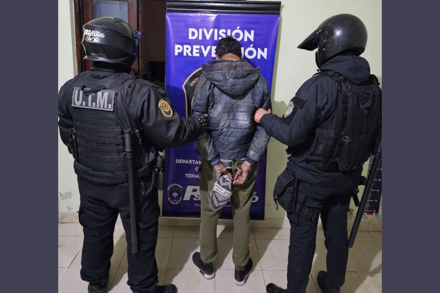 Fue alojado en sede policial. Fue alojado en sede policial.