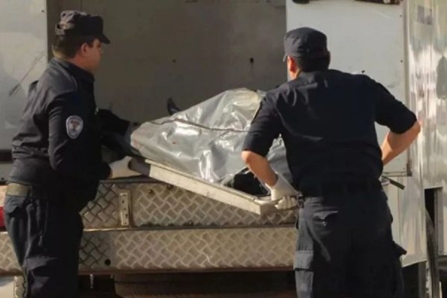 Fue trasladado el cuerpo a la morgue judicial. Fue trasladado el cuerpo a la morgue judicial.