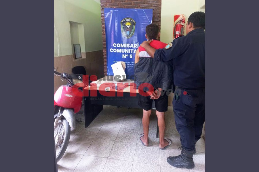Fue alojado en la Comisaría Comunitaria N° 5. Fue alojado en la Comisaría Comunitaria N° 5.