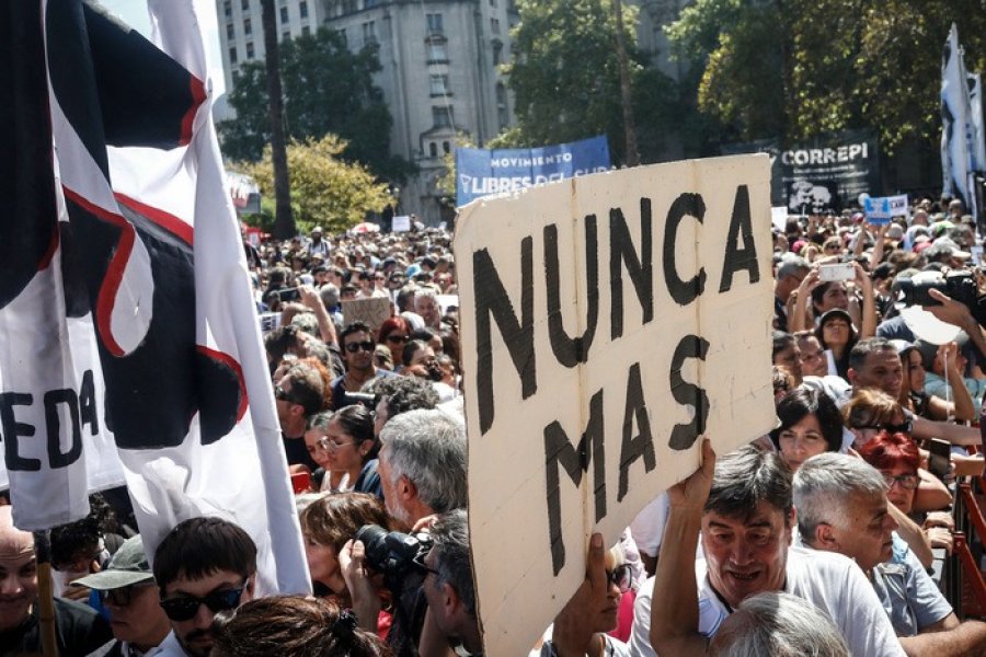 PAGINA12 PAGINA12