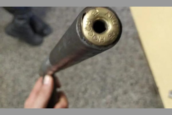 Asaltante amenazó con 