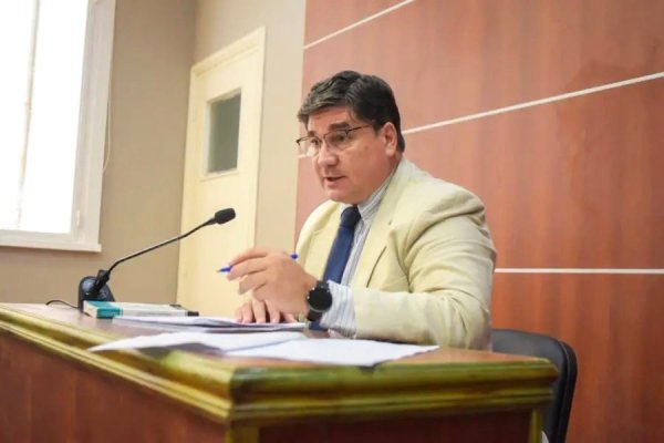 Abusó a menor de 14 años y amenazó a la madre para que no radique denuncia