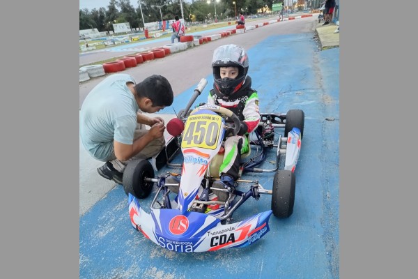 Este domingo se corre la tercera del karting
