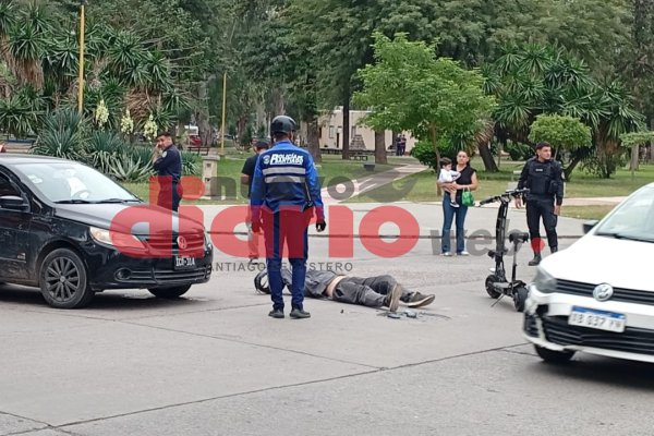 Urquiza y Olaechea: un joven resultó herido tras un choque entre una moto y un auto