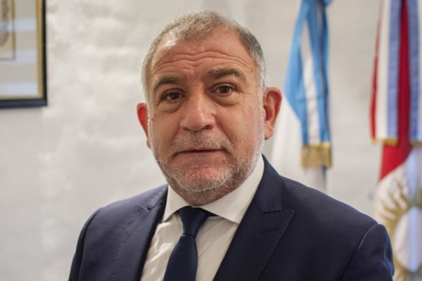 Luis Juez contra Macri, con una misógina frase: “Parecés la gorda Carrió con calzoncillos”