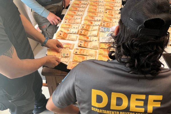 La Policía de la Provincia  realizó allanamientos en Chaco y secuestró más de $5 millones en efectivo