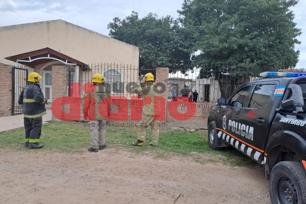 Un obrero resultó herido al ceder el techo de una vivienda en Av. del Libertador