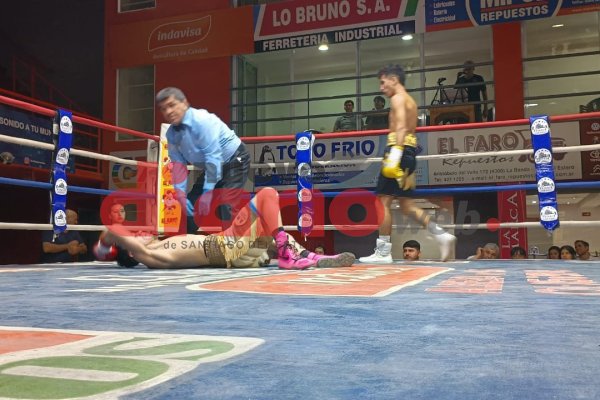 César “El Zurdo” Astorga explosivo: noqueó en La Banda y sigue invicto (VIDEO)