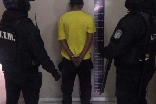 Con cuchillo en mano, asaltó a un jubilado de 65 años y fue aprehendido