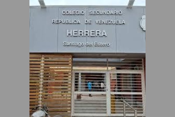 Preocupación en un colegio por la descompensación de varios alumnos en un acto