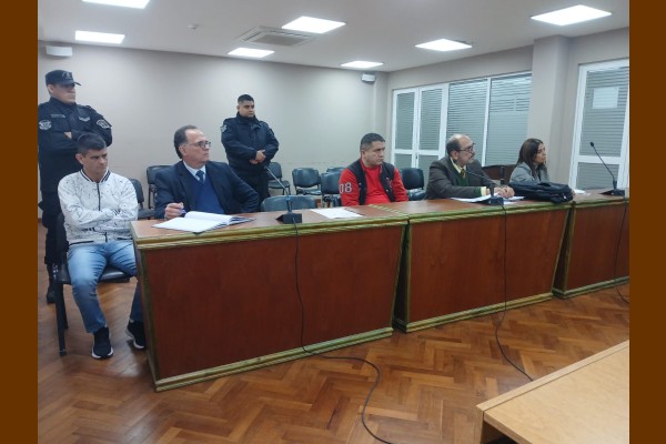 Dos peligrosos asaltantes, uno de ellos homicida, fueron condenados ayer