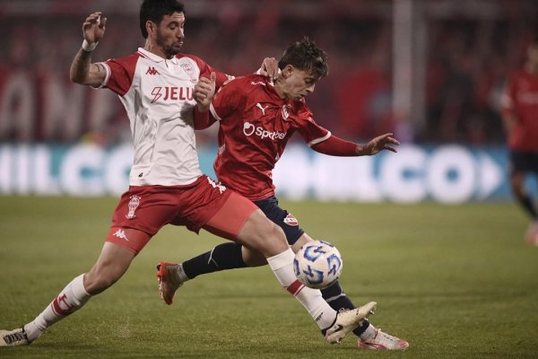 Huracán avanzó a la final del Torneo Apertura tras vencer a Independiente por penales