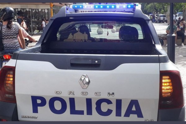 Cliente dijo que fue amenazado con un arma de fuego por reclamar en un comercio