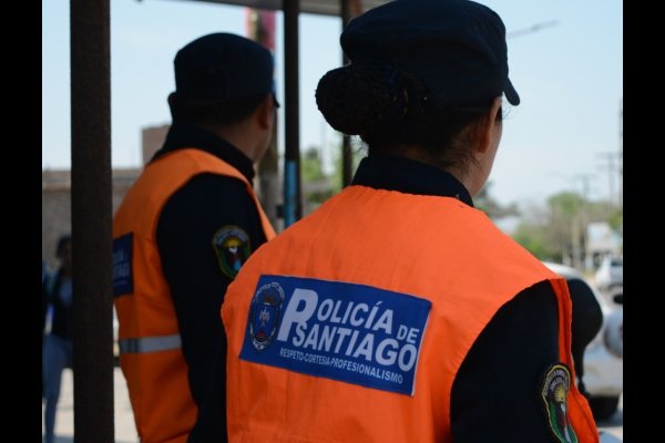 Agarró los testículos de un preceptor y le dijo a una profesora: 