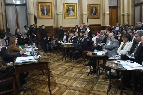 Comenzó la discusión en el Senado para ampliar los miembros de la Corte Suprema