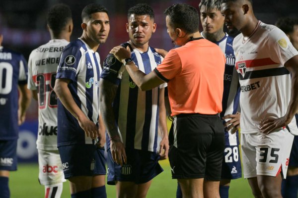 La posible sanción para el jugador de San Pablo por xenofobia contra Miguel Navarro