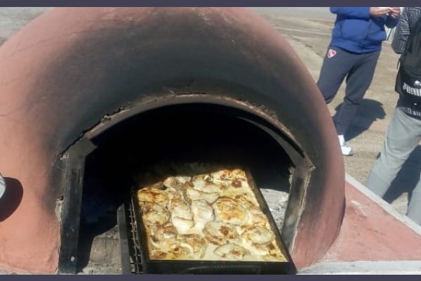 Le sustrajeron el horno móvil del parque Aguirre y lo vio en una casa