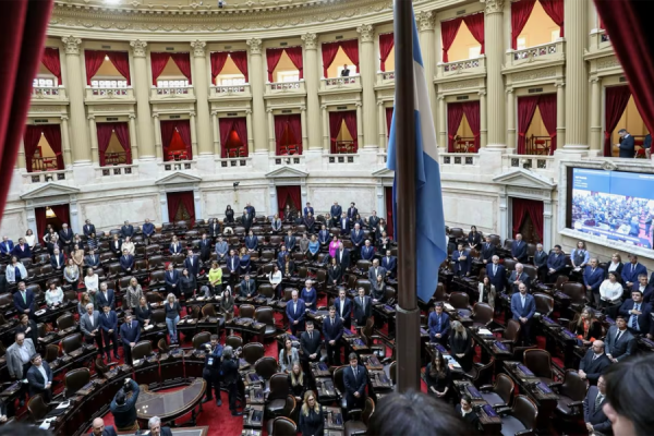 La oposición buscará sesionar el próximo miércoles por aumento a los jubilados