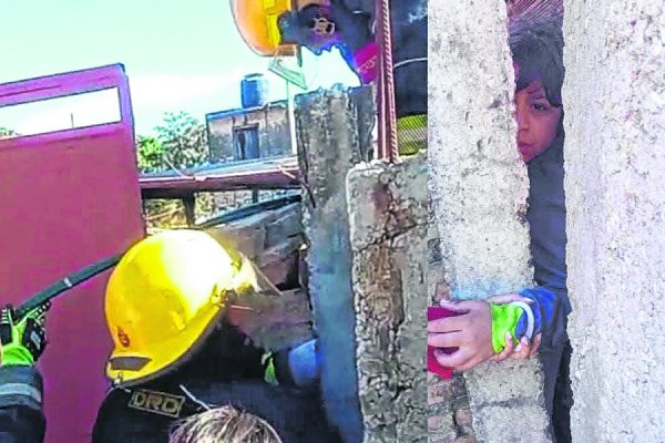 Dramático rescate en La Banda: una niña de 10 años quedó atrapada entre dos tapias
