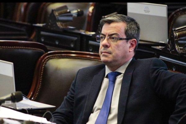 “Construimos una agenda con quienes sufren la política económica de Milei”