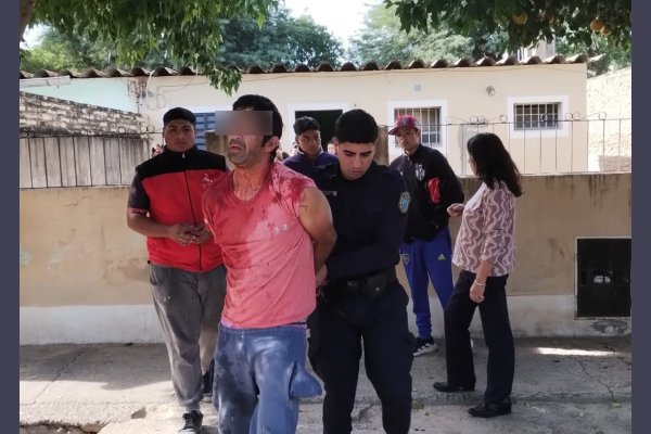 Trató de robar en casa de jubilada y un vecino le 