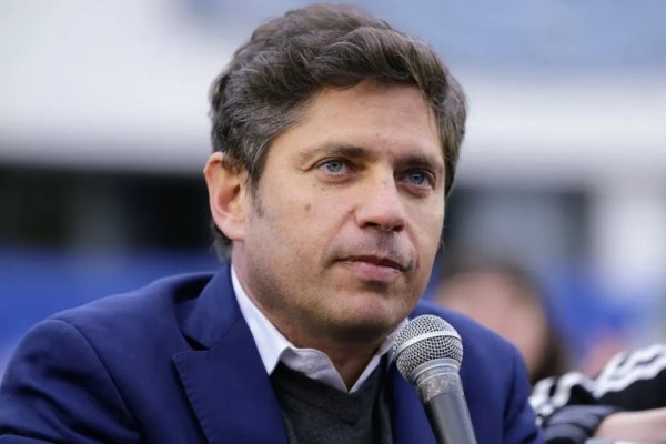 Máxima tensión en la ciudad: Axel Kicillof llegó a la sede del PJ a la espera del fallo de la Corte Suprema