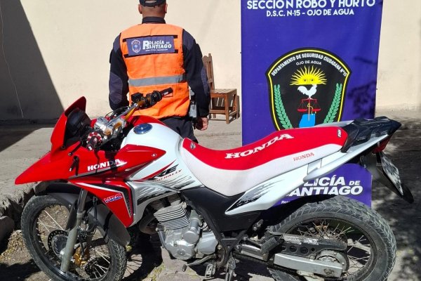 Secuestran moto con documentación adulterada en Ojo de Agua