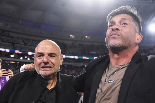 El campeón, sin DT: 