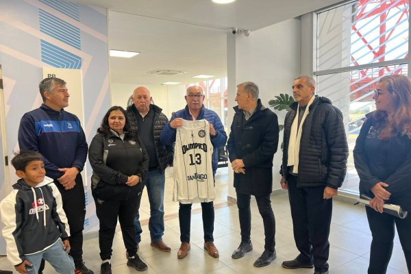 Olímpico visitó las nuevas instalaciones de la Secretaría de Deportes y el Centro de Alto Rendimiento AFA
