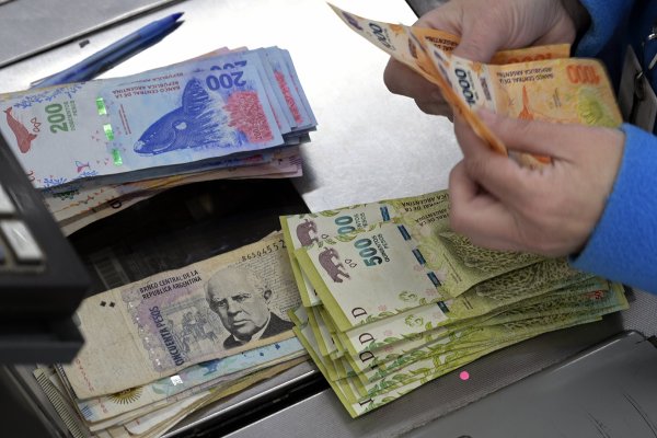 Insólito: dice que la hipnotizaron y le sacaron $400.000