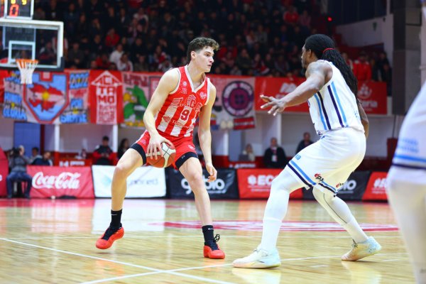 Semifinales LNB: Instituto arrancó la serie con una victoria ante Regatas