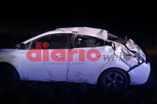 Ruta 34: un auto perdió el control y terminó volcando, con sus ocupantes lesionados