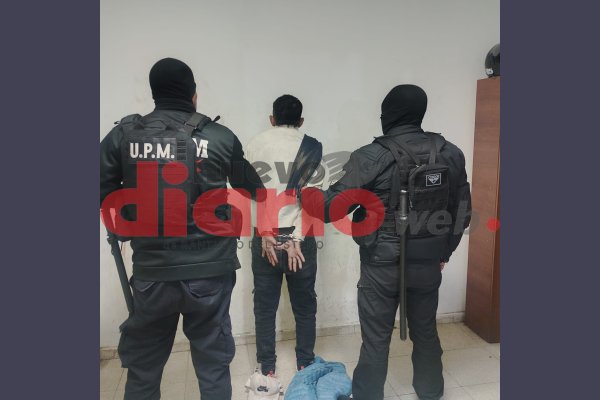 Rápido accionar policial permitió recuperar pertenencias robadas a una mujer de 72 años en el barrio Alberdi