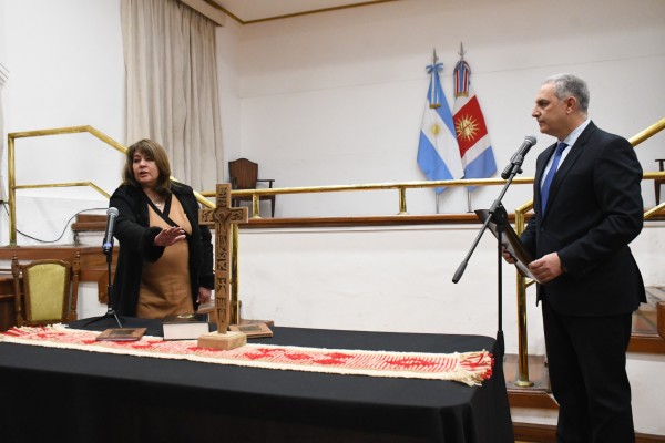 El ministro Barbur puso en funciones a la interventora de la Municipalidad de Beltrán