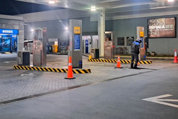 Postergan la suspensión de suministro de GNC por 24 horas más