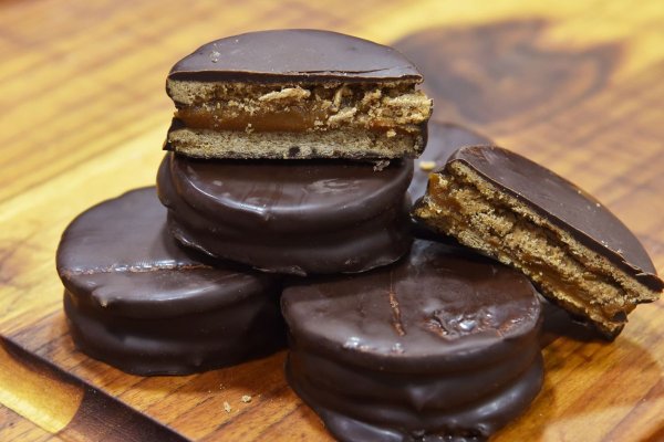 Alfajores bajoneros: la receta ideal para la Semana de la Dulzura