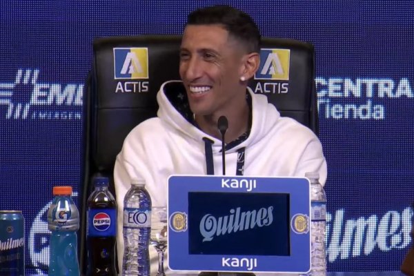 Entre lágrimas, Ángel Di María fue presentado en Rosario Central: 